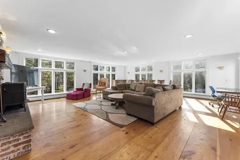 42 Blackberry Lane Jamaica VT 05343