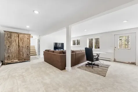 42 Blackberry Lane Jamaica VT 05343