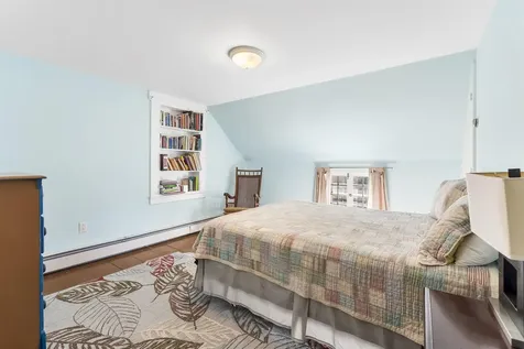 42 Blackberry Lane Jamaica VT 05343