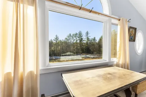 42 Blackberry Lane Jamaica VT 05343