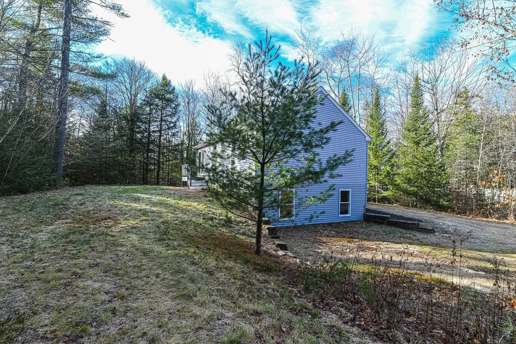 87 Winding Road Milton NH 03851