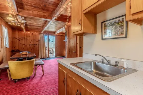 8 Winhall Woods Road Winhall VT 05340