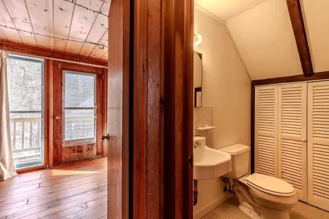 8 Winhall Woods Road Winhall VT 05340