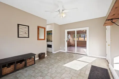 31 Moulton Avenue Greenland NH 03840-2309