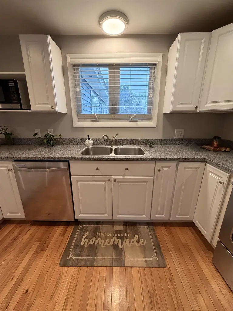 18 Stanton Court Keene NH 03431