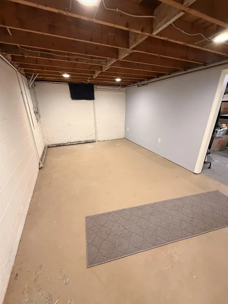 18 Stanton Court Keene NH 03431