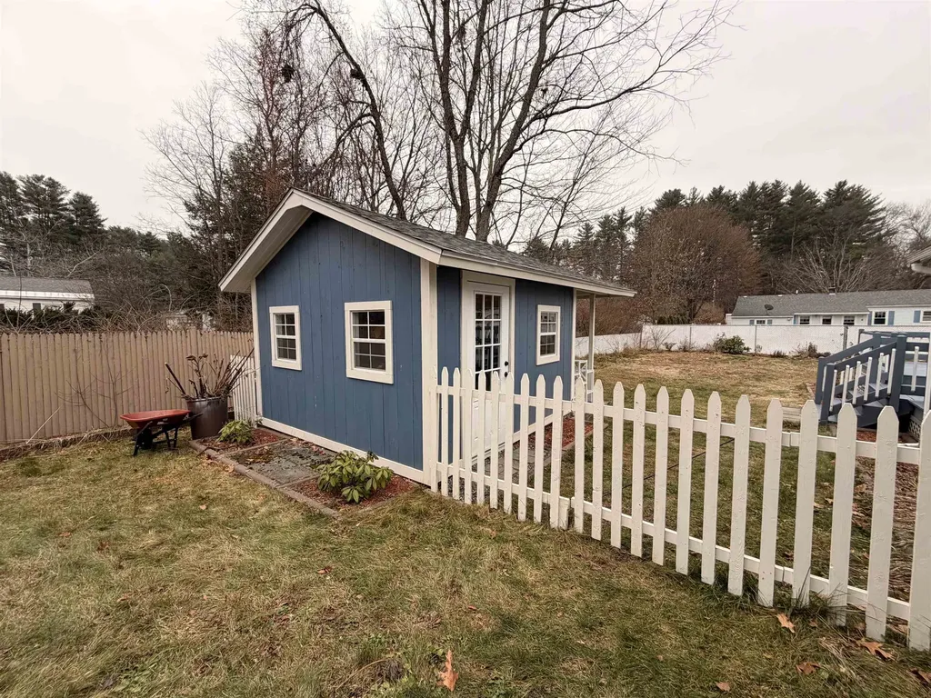 18 Stanton Court Keene NH 03431