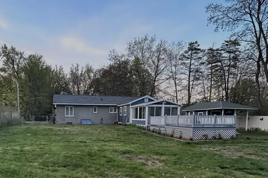 18 Stanton Court Keene NH 03431