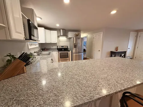 18 Stanton Court Keene NH 03431