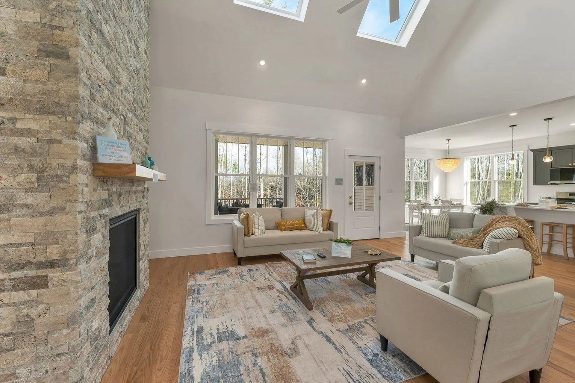 44 Lady Walsingham Way Laconia NH 03246