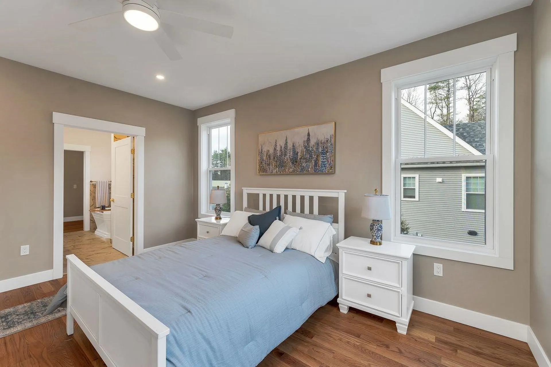 44 Lady Walsingham Way Laconia NH 03246