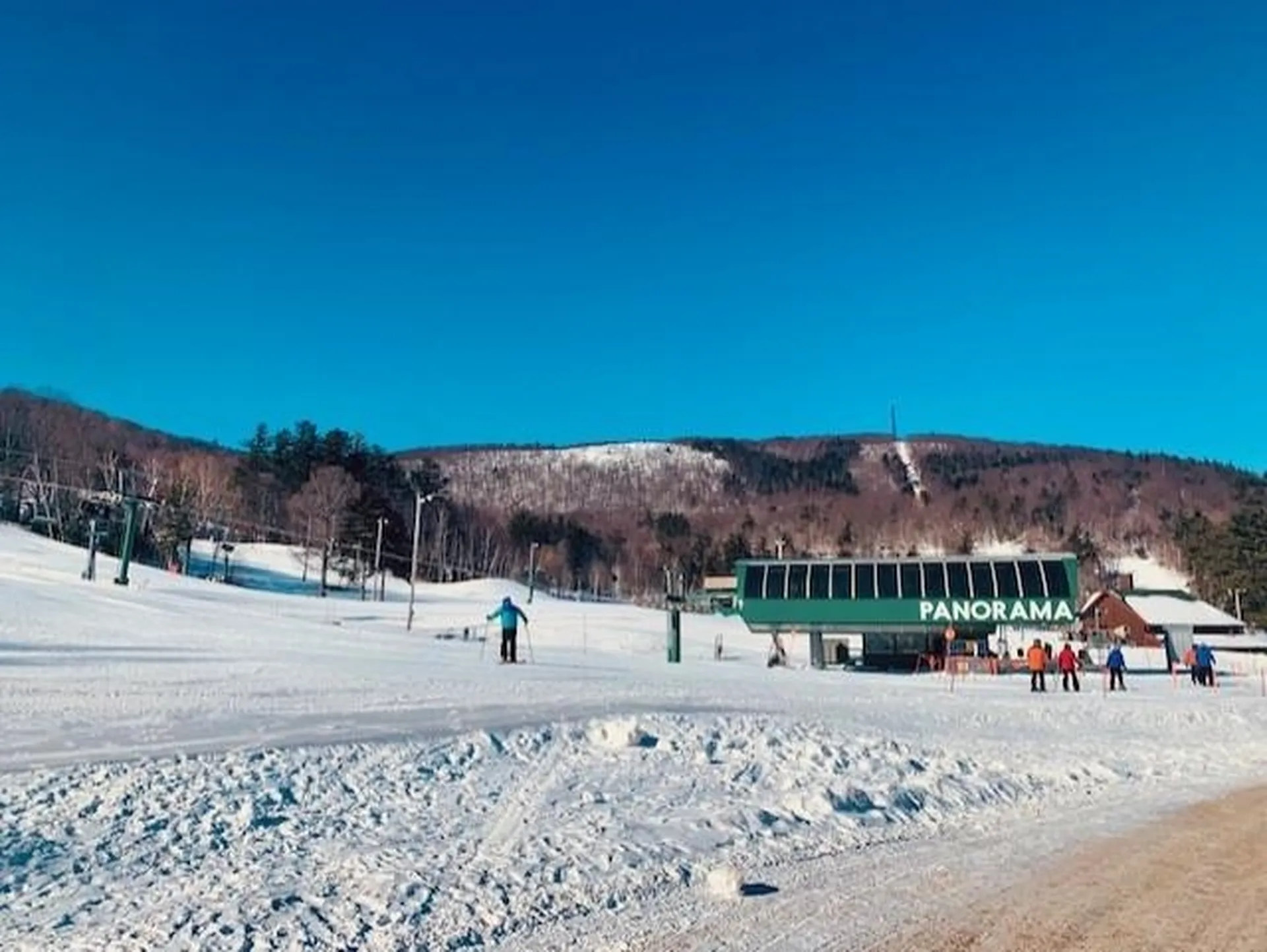 44 Lady Walsingham Way Laconia NH 03246