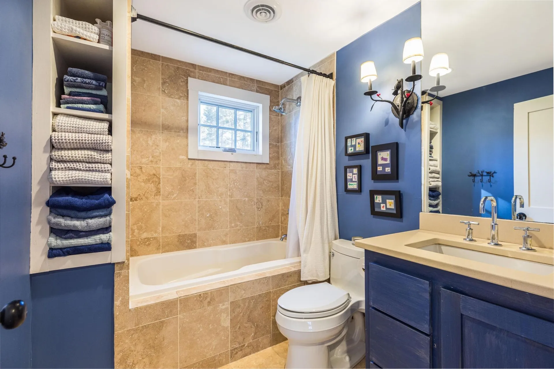 18 Mainmast Circle New Castle NH 03854