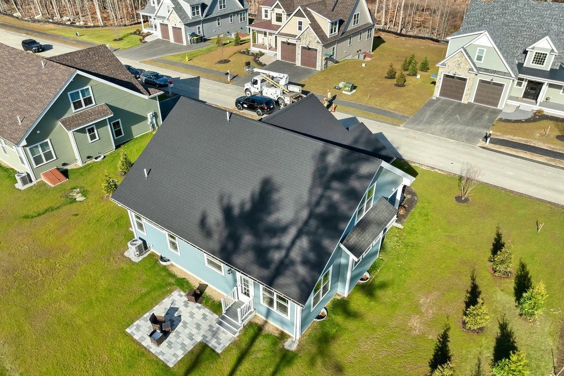 51 Lady Walsingham Way Laconia NH 03246