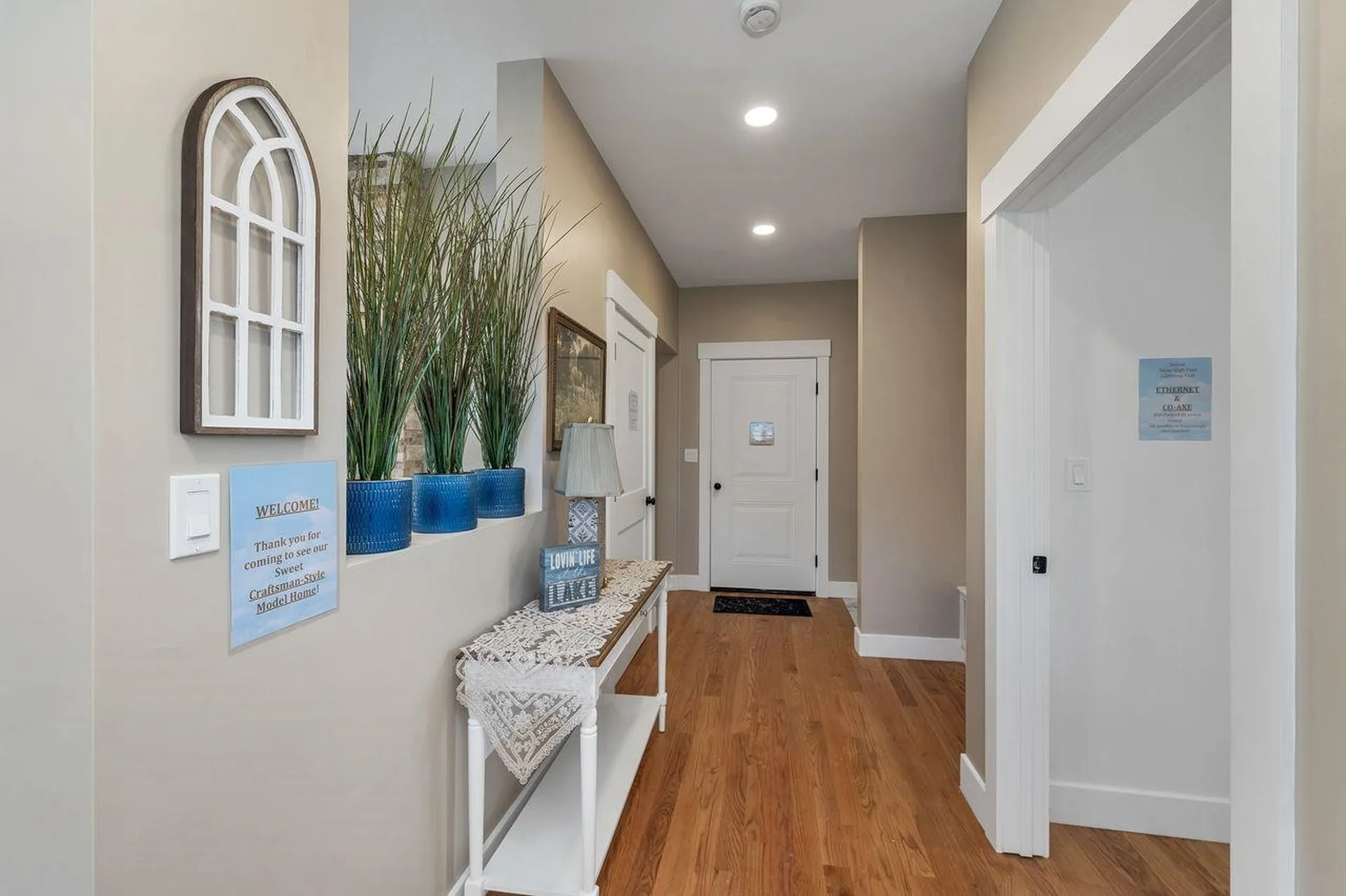 51 Lady Walsingham Way Laconia NH 03246