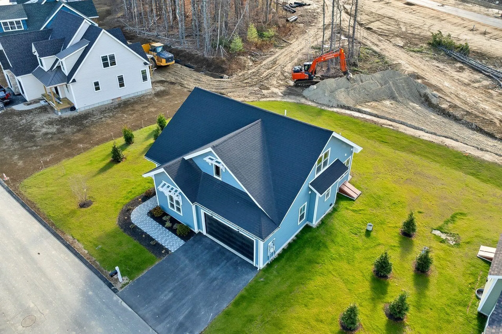 51 Lady Walsingham Way Laconia NH 03246