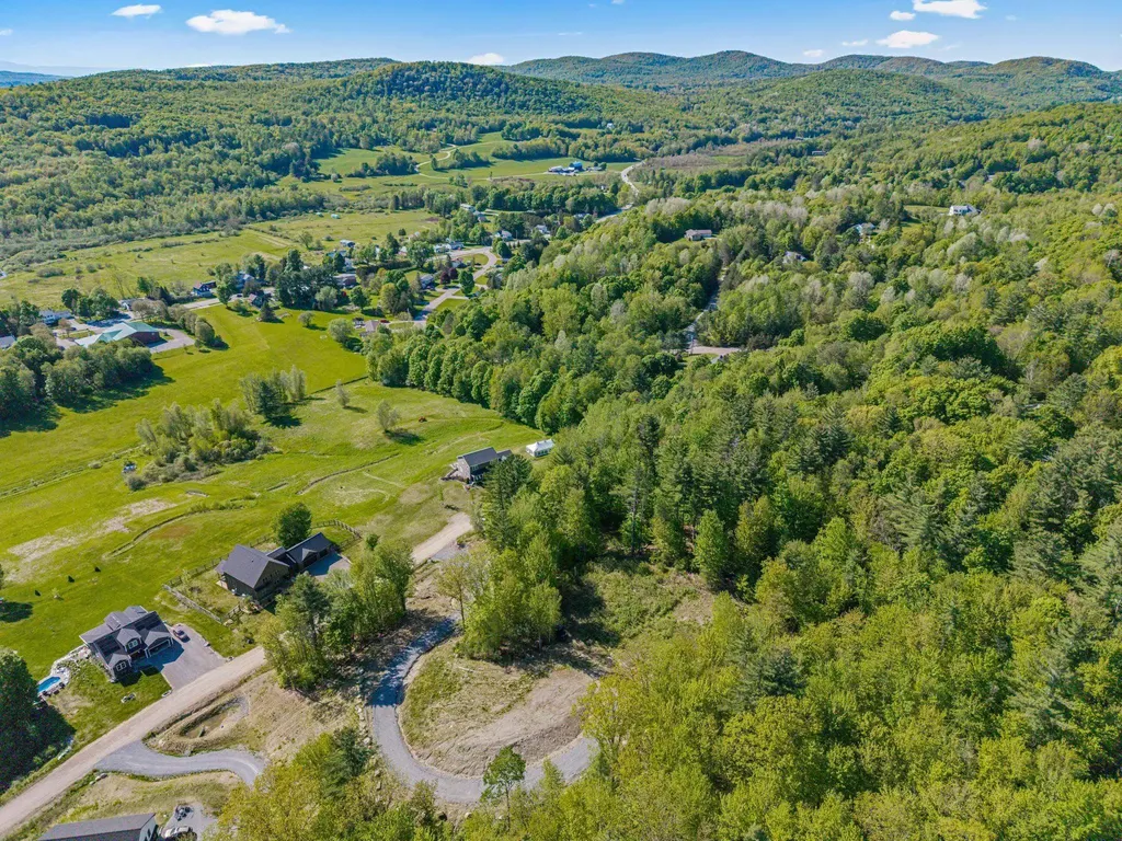 8 Mins Lane Underhill VT 05489