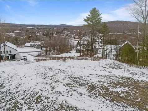 8 Mins Lane Underhill VT 05489