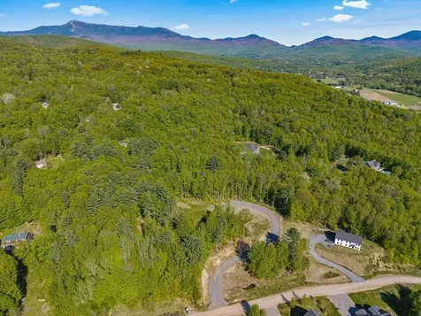 8 Mins Lane Underhill VT 05489