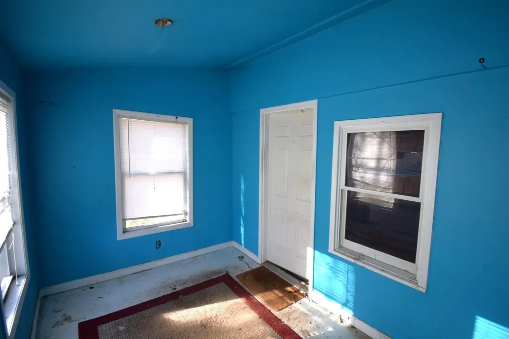 6 Dow Street Exeter NH 03833