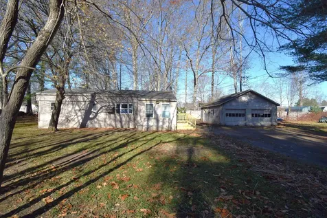 6 Dow Street Exeter NH 03833