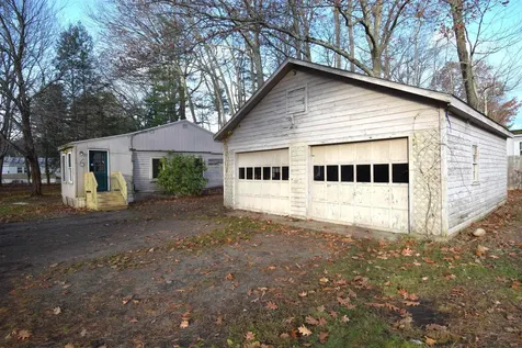 6 Dow Street Exeter NH 03833