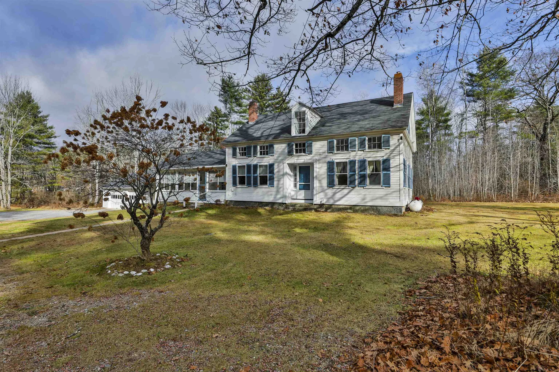 450 Weare Road New Boston NH 03070
