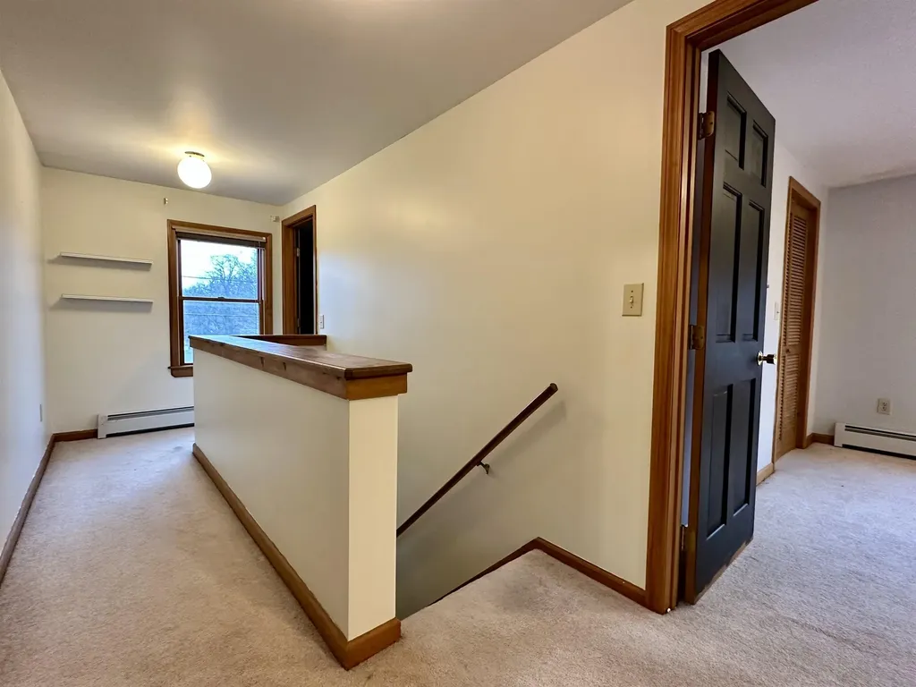 52 Hull Avenue Wallingford VT 05773