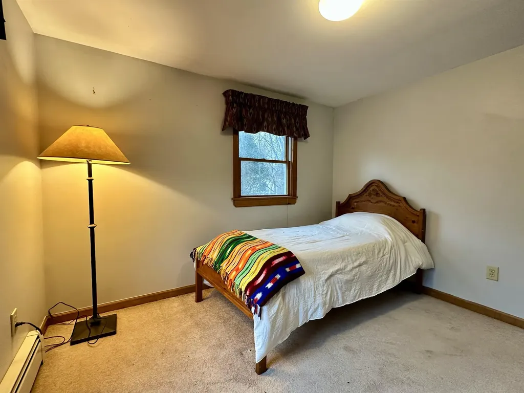 52 Hull Avenue Wallingford VT 05773