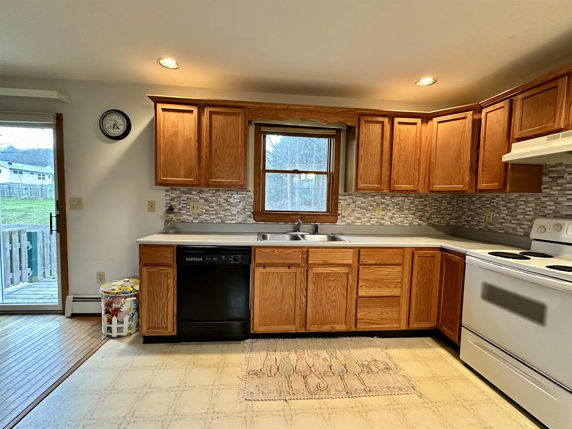 52 Hull Avenue Wallingford VT 05773