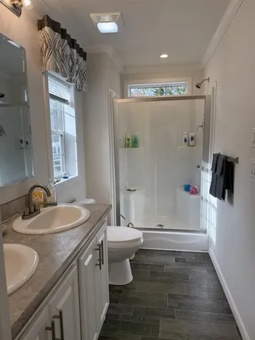 14 Sir Lancelot Drive Exeter NH 03833