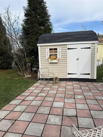 14 Sir Lancelot Drive Exeter NH 03833