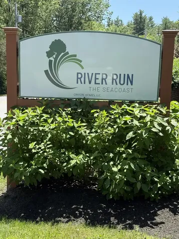 14 Sir Lancelot Drive Exeter NH 03833