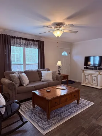 14 Sir Lancelot Drive Exeter NH 03833