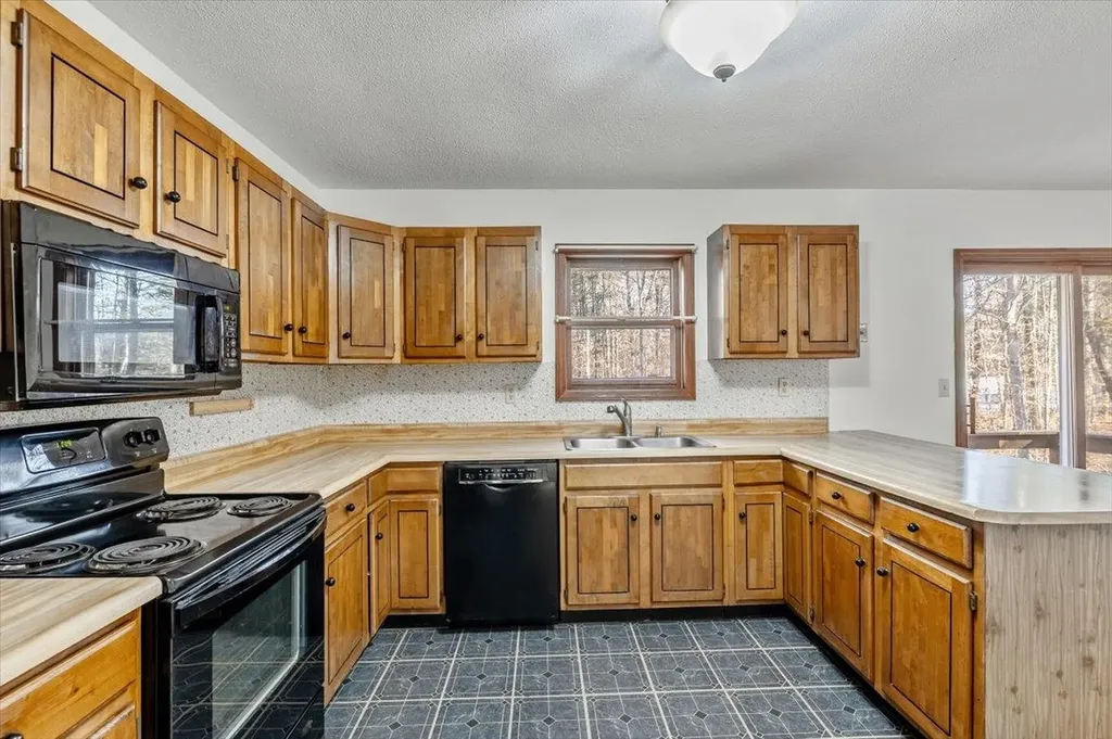 149 West Milton Road Milton VT 05468