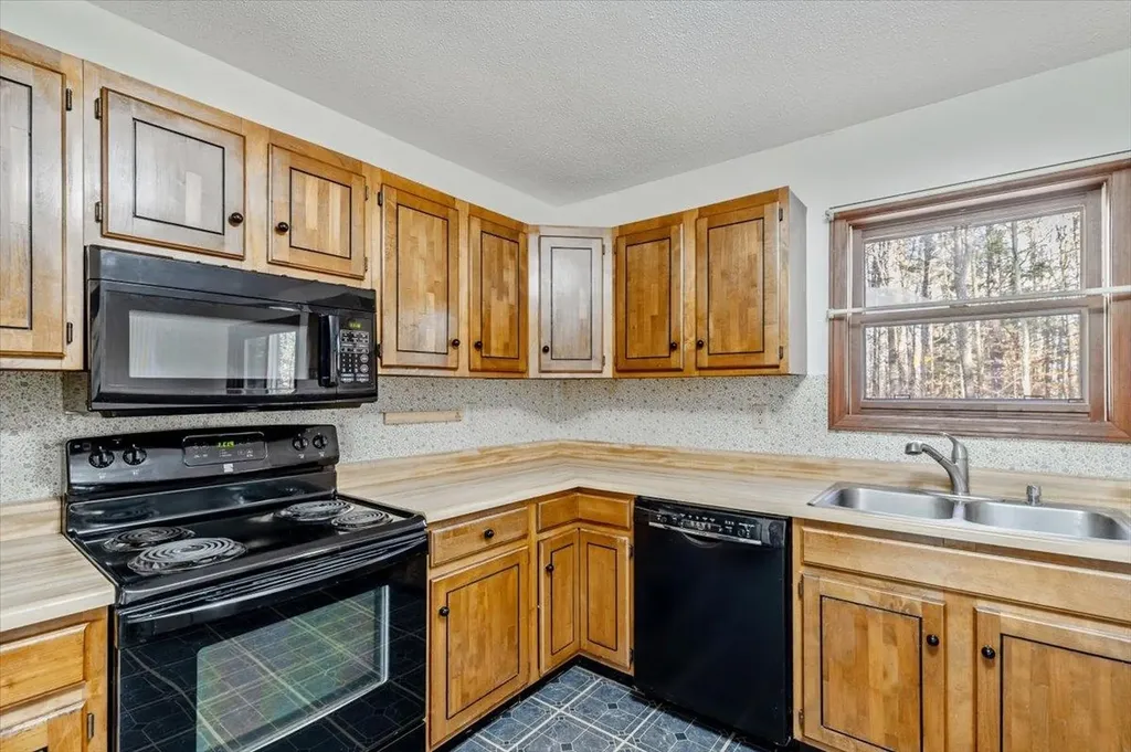 149 West Milton Road Milton VT 05468