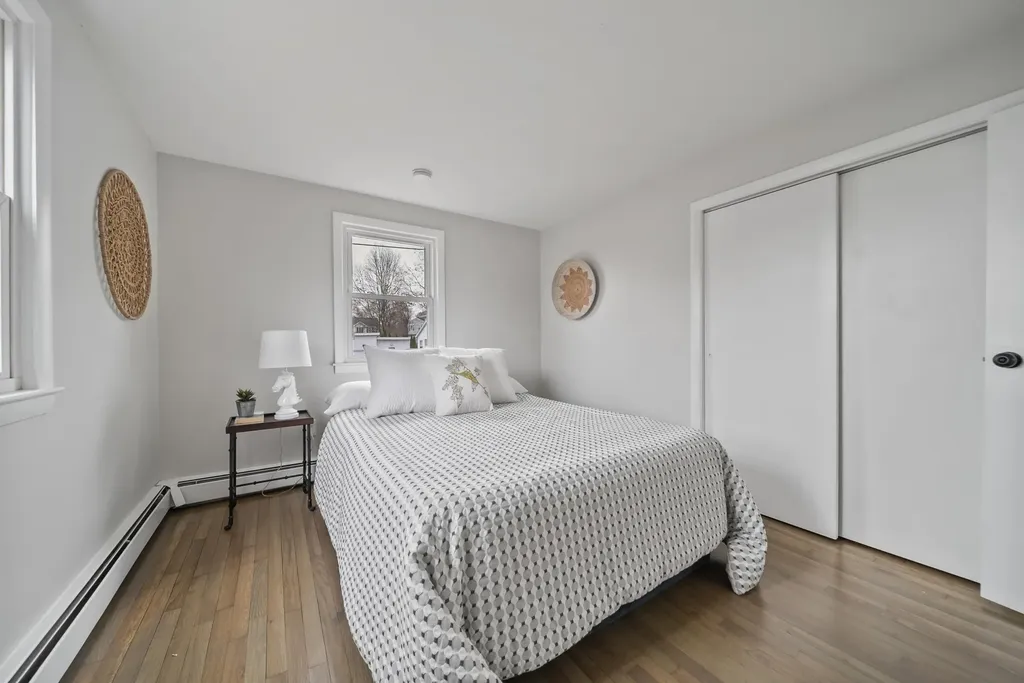 28 Joffre Street Goffstown NH 03045