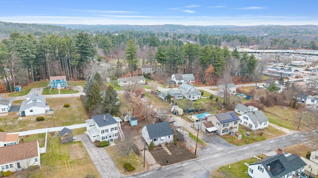 28 Joffre Street Goffstown NH 03045