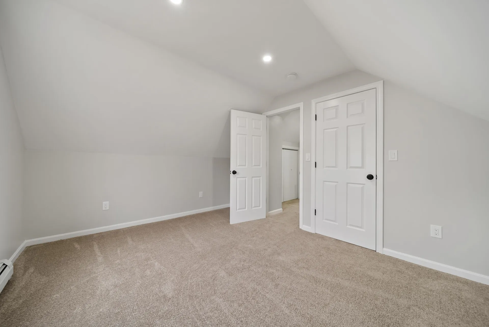 28 Joffre Street Goffstown NH 03045