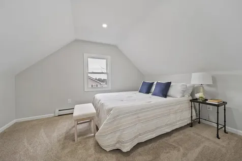 28 Joffre Street Goffstown NH 03045