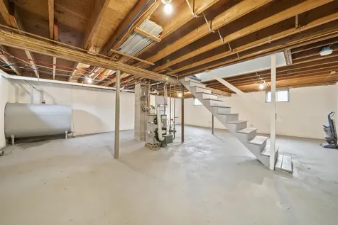 28 Joffre Street Goffstown NH 03045