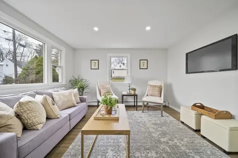 28 Joffre Street Goffstown NH 03045