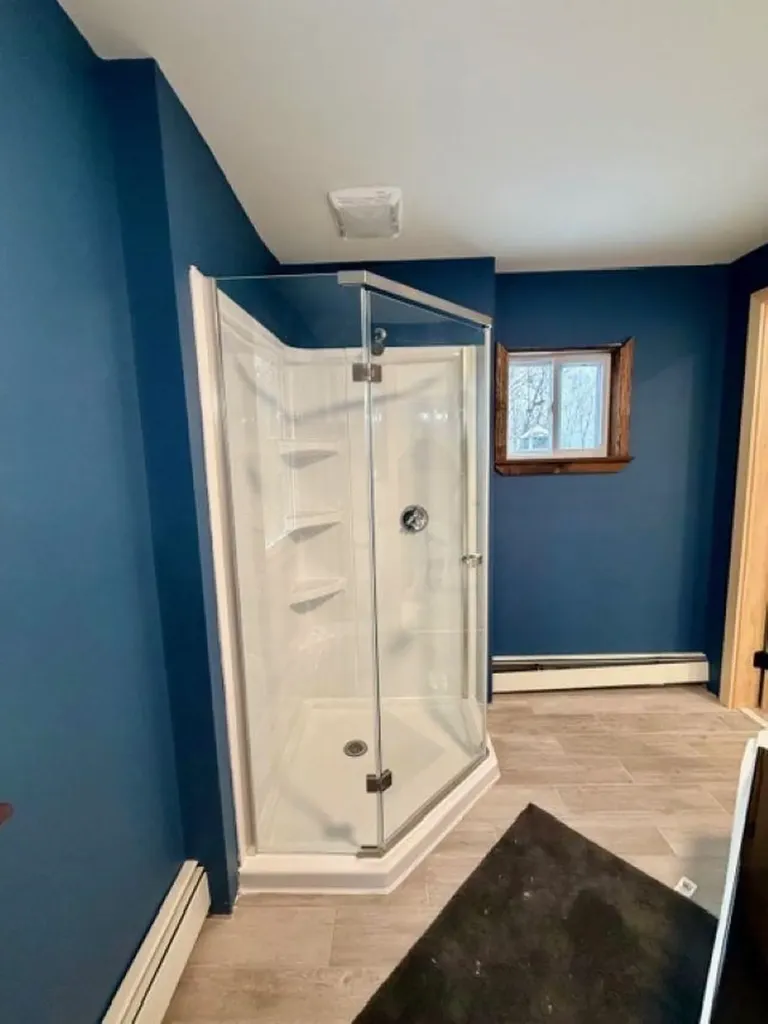 19 Village Road Shelburne NH 03581