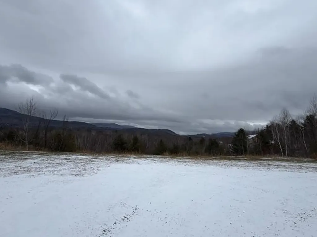 19 Village Road Shelburne NH 03581
