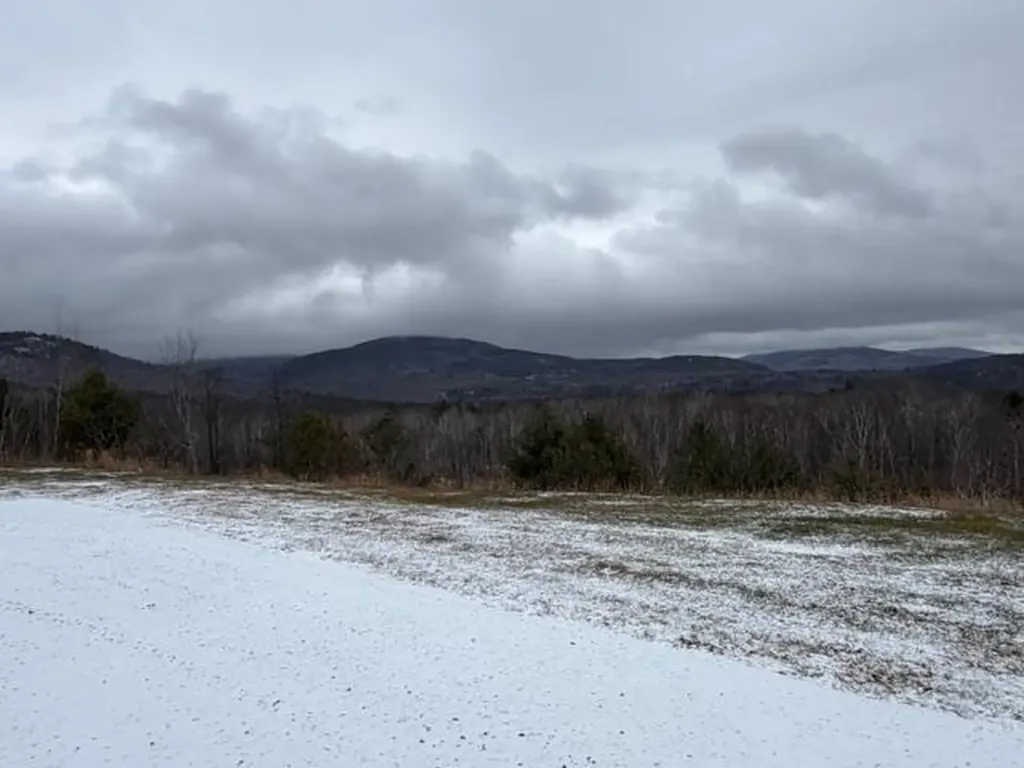19 Village Road Shelburne NH 03581