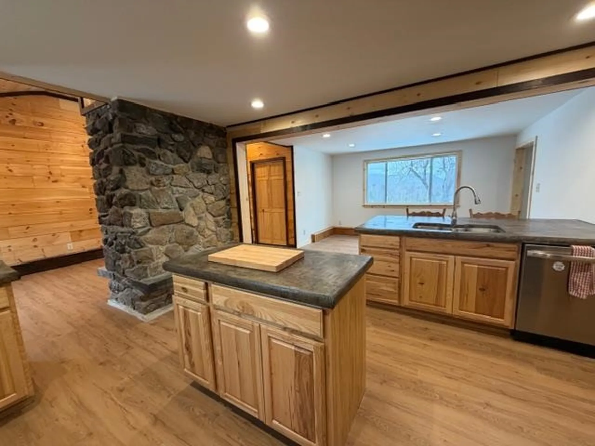 19 Village Road Shelburne NH 03581