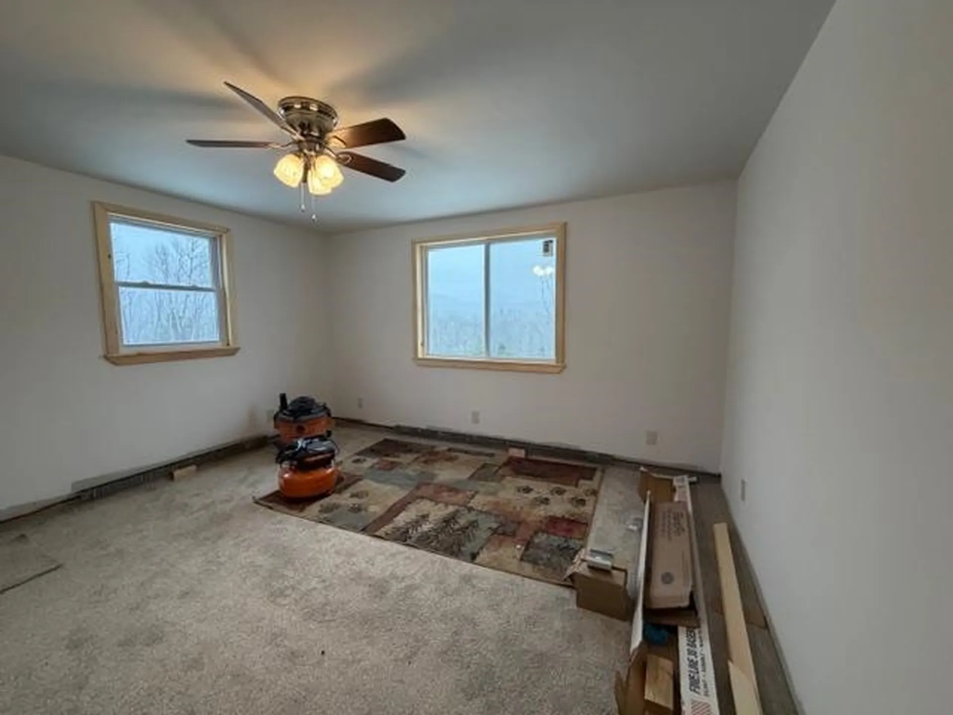 19 Village Road Shelburne NH 03581