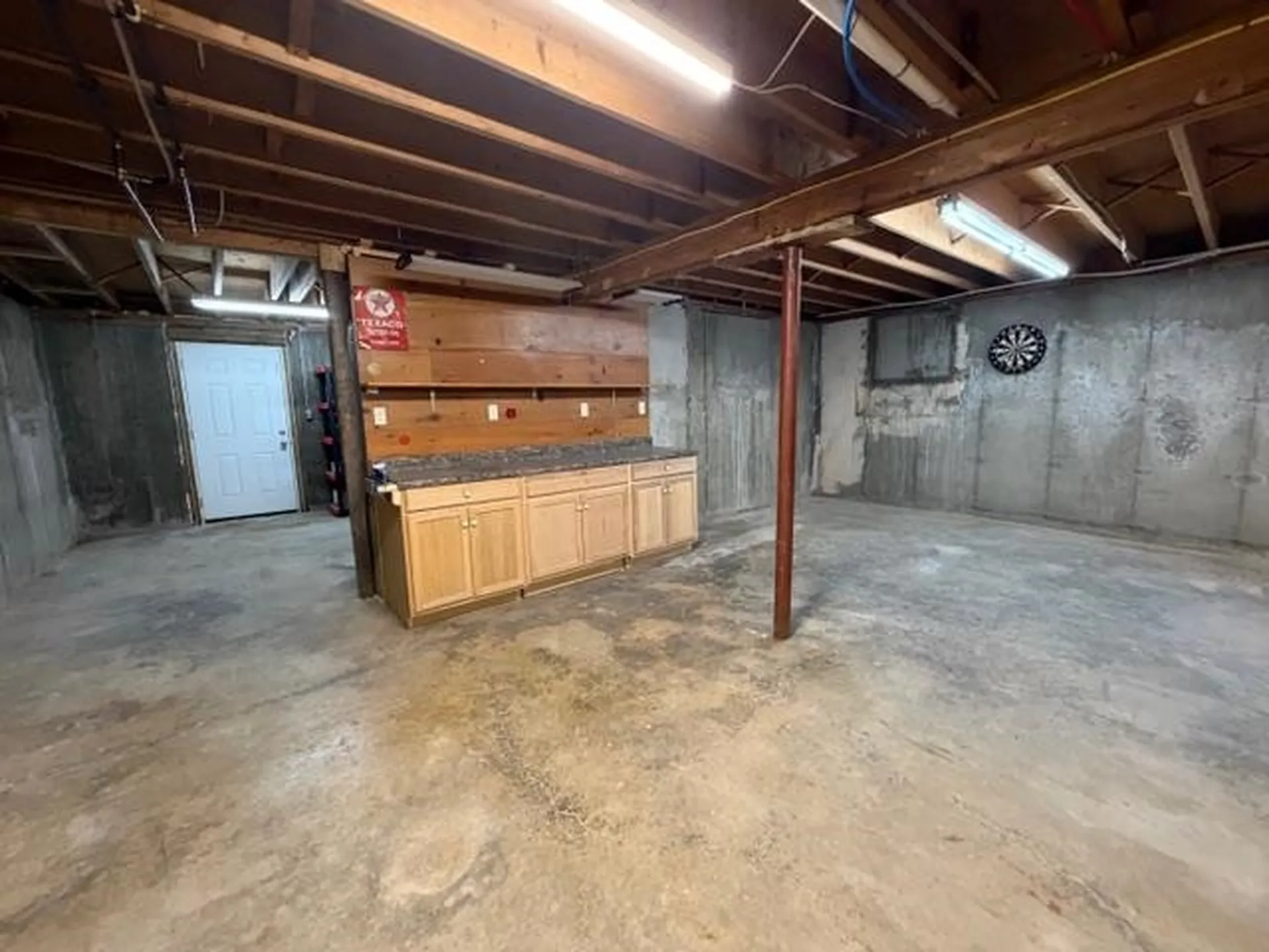 19 Village Road Shelburne NH 03581