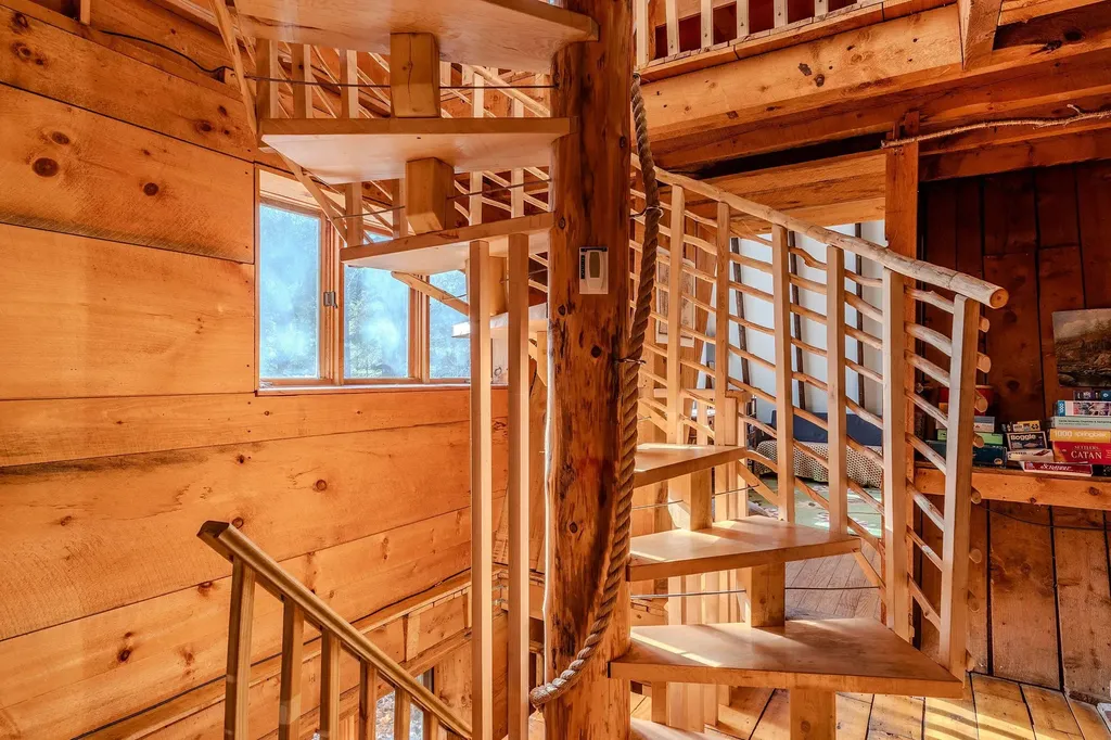 4410 Pikes Falls Road Jamaica VT 05343