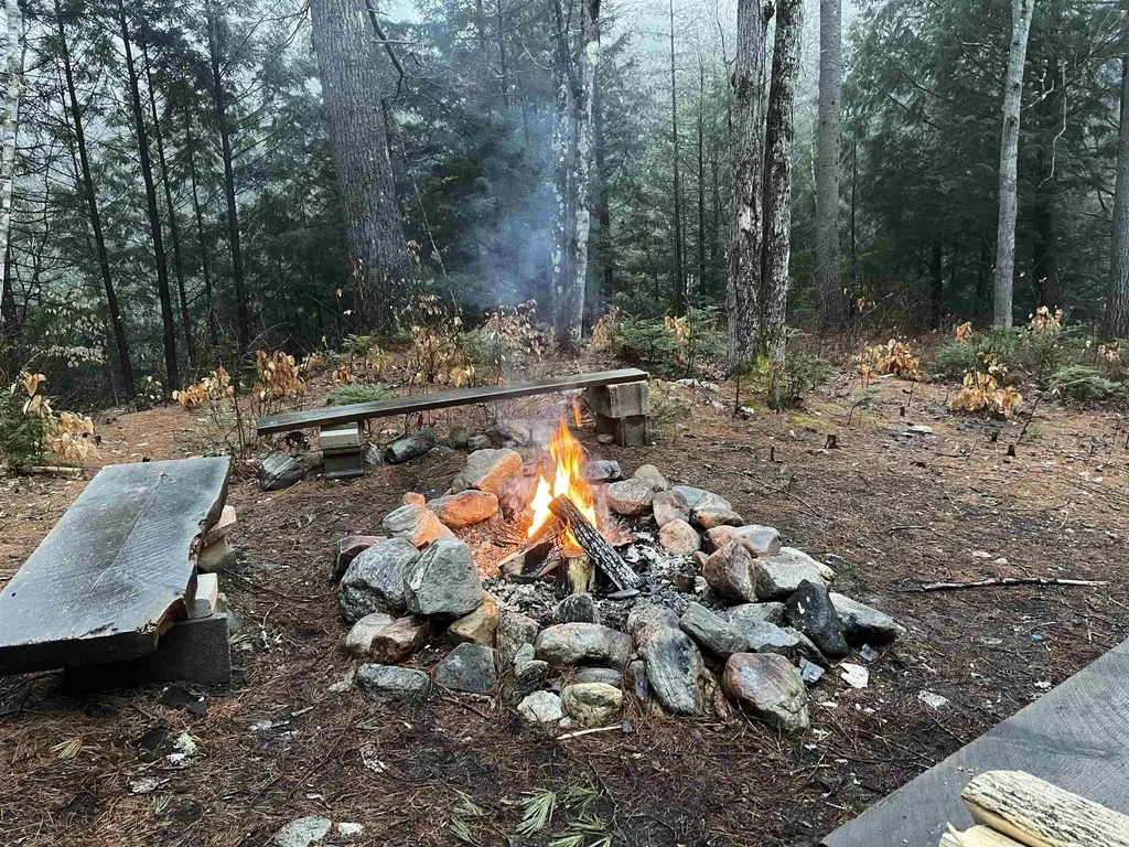 4410 Pikes Falls Road Jamaica VT 05343